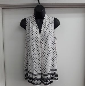 Max studio blouse free with full price purchase of shoes equal or higher value